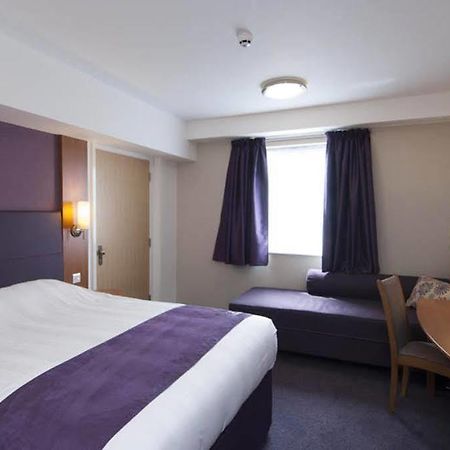 Premier Inn Greenock Esterno foto