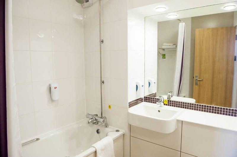 Premier Inn Greenock Esterno foto